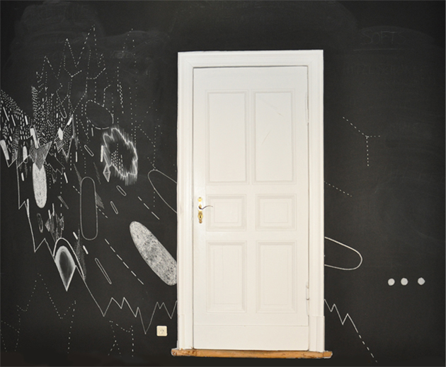 YVONNE ANDREINI bei REIGN OF ART 